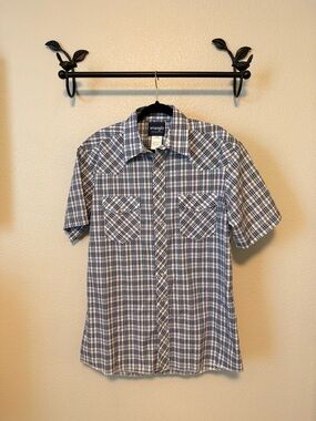 Wrangler Blue and White Plaid Short-Sleeve Pearl Snap Shirt